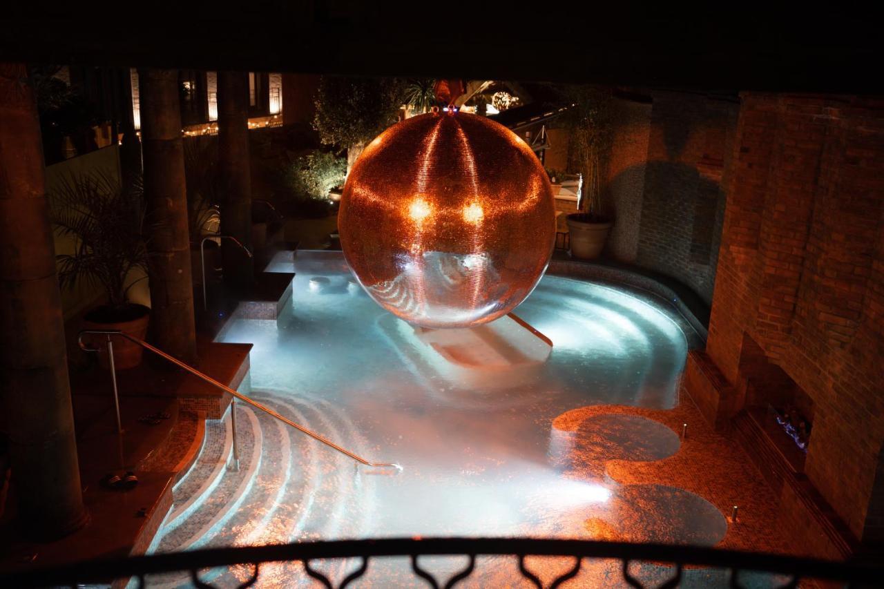 The Rabbit Hotel & Retreat Templepatrick Bagian luar foto