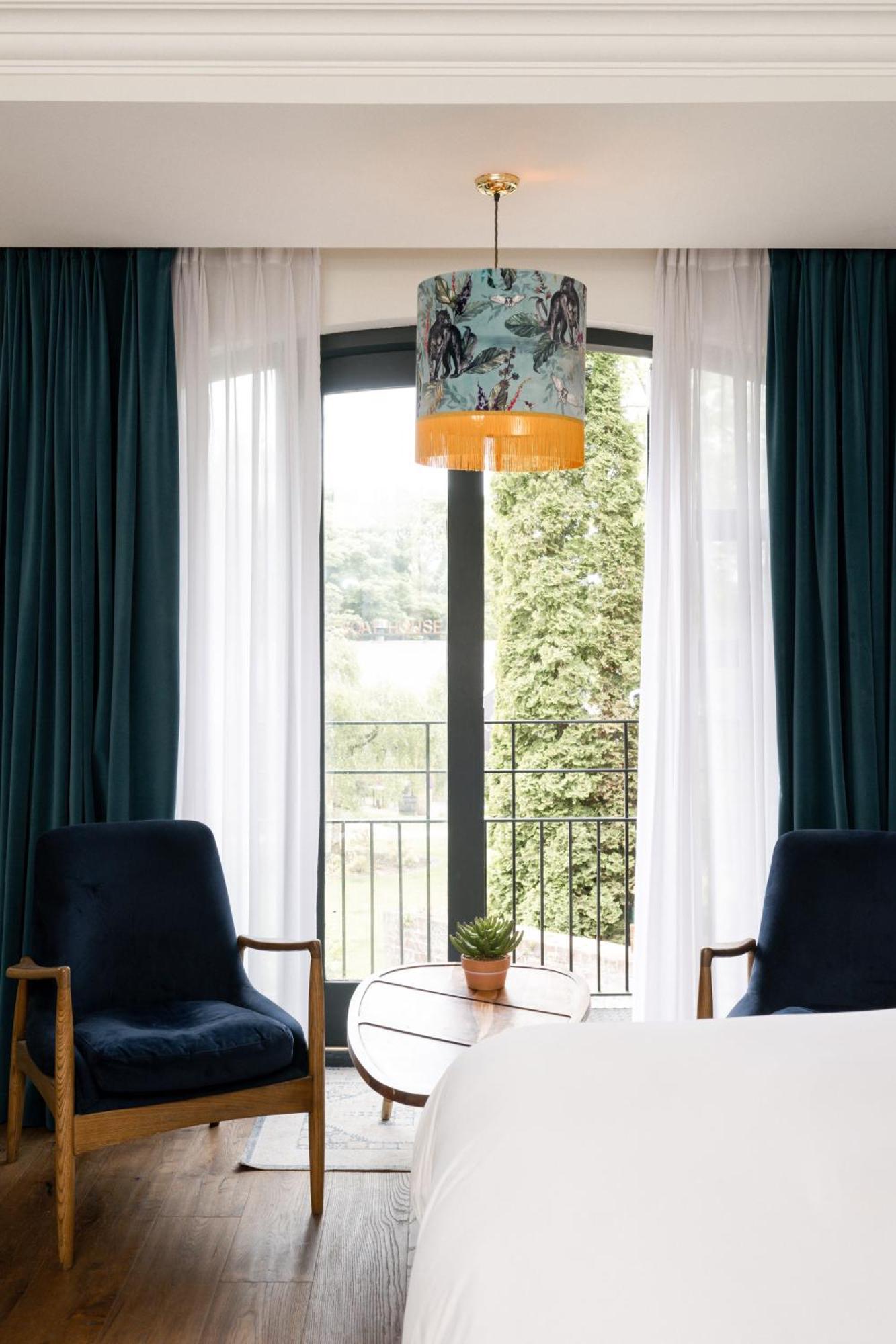 The Rabbit Hotel & Retreat Templepatrick Bagian luar foto